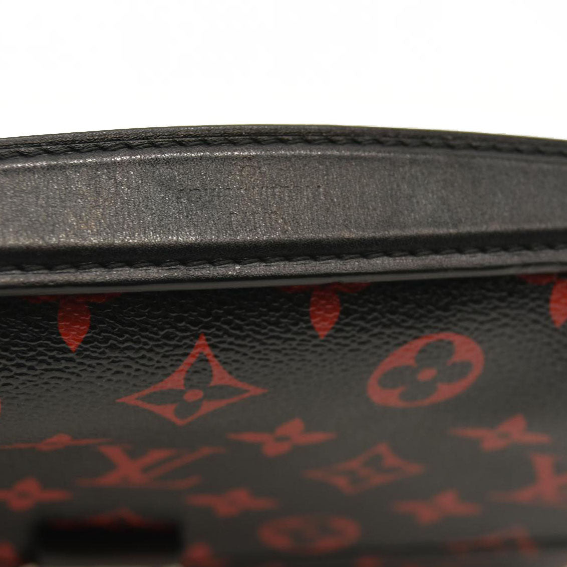 Louis Vuitton  Monogram Infrarouge Pochette Metis