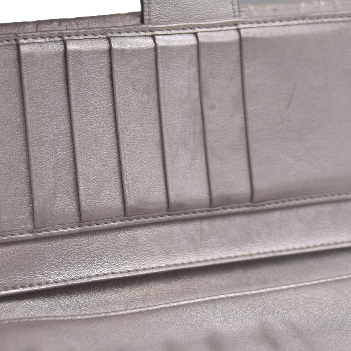 GUCCI Ssima Heart GG Logo Leather Long Bifold Wallet Gray