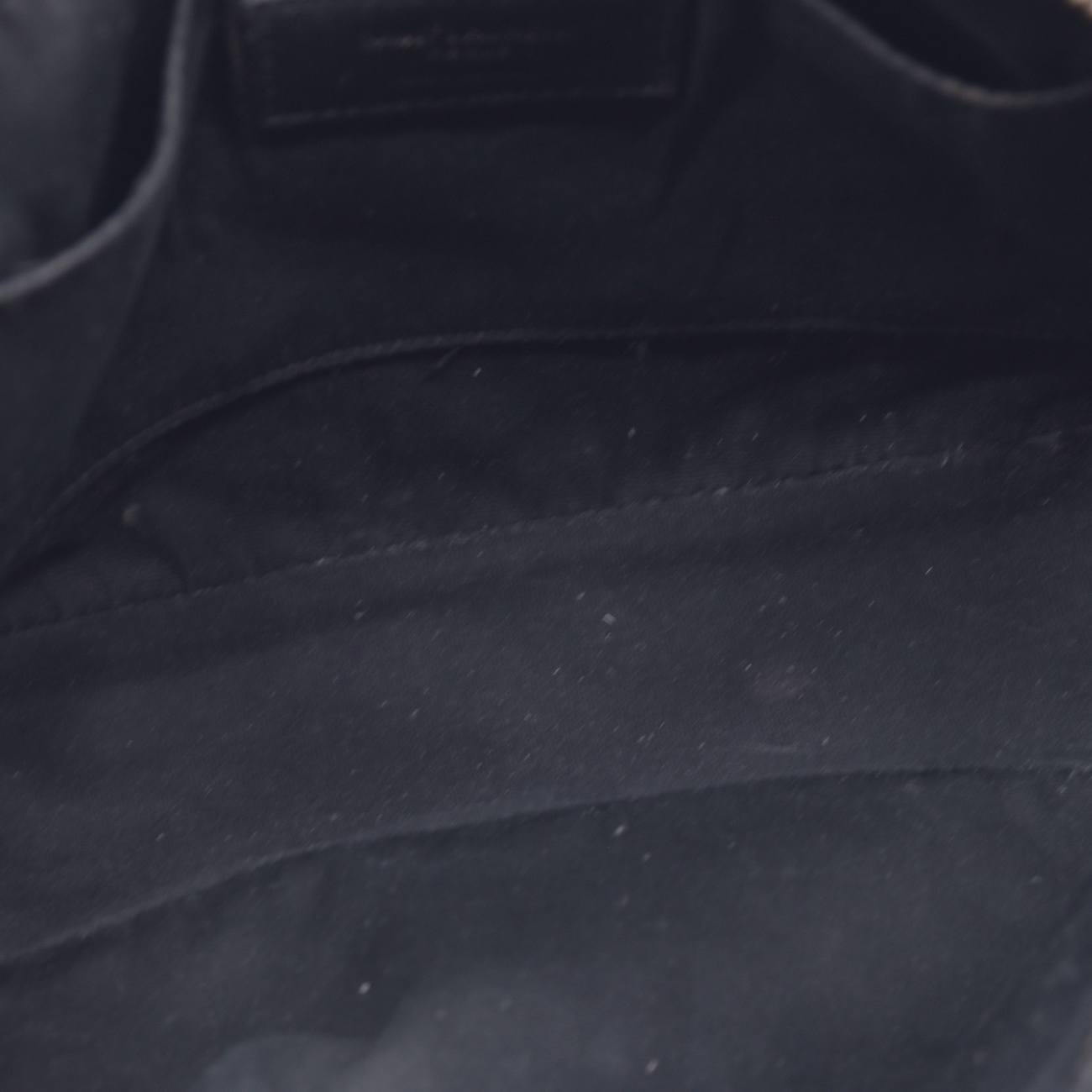 $1890 Saint Laurent Calfskin Matelasse Monogram Monochrome Lou Camera Bag Black
