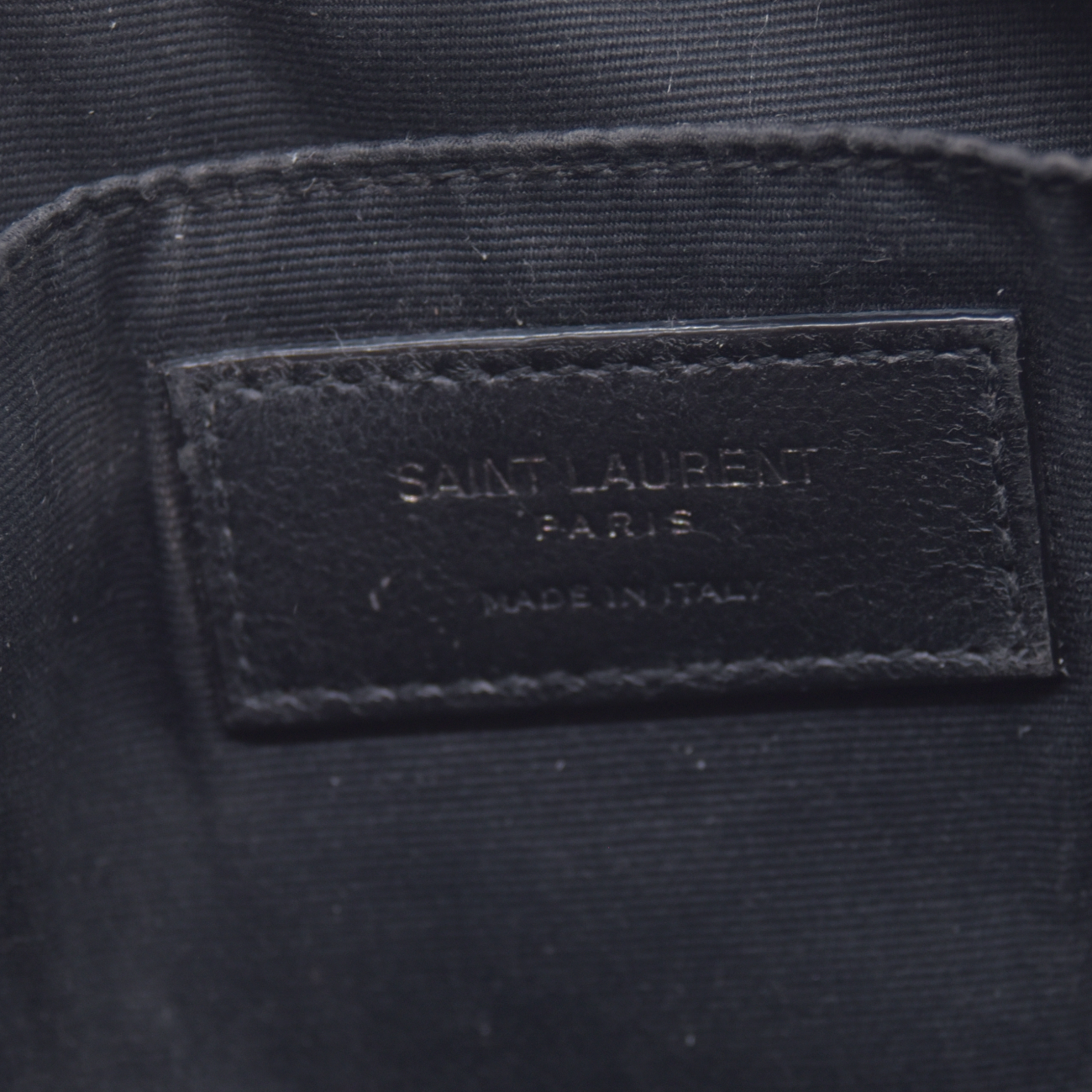 $1890 Saint Laurent Calfskin Matelasse Monogram Monochrome Lou Camera Bag Black