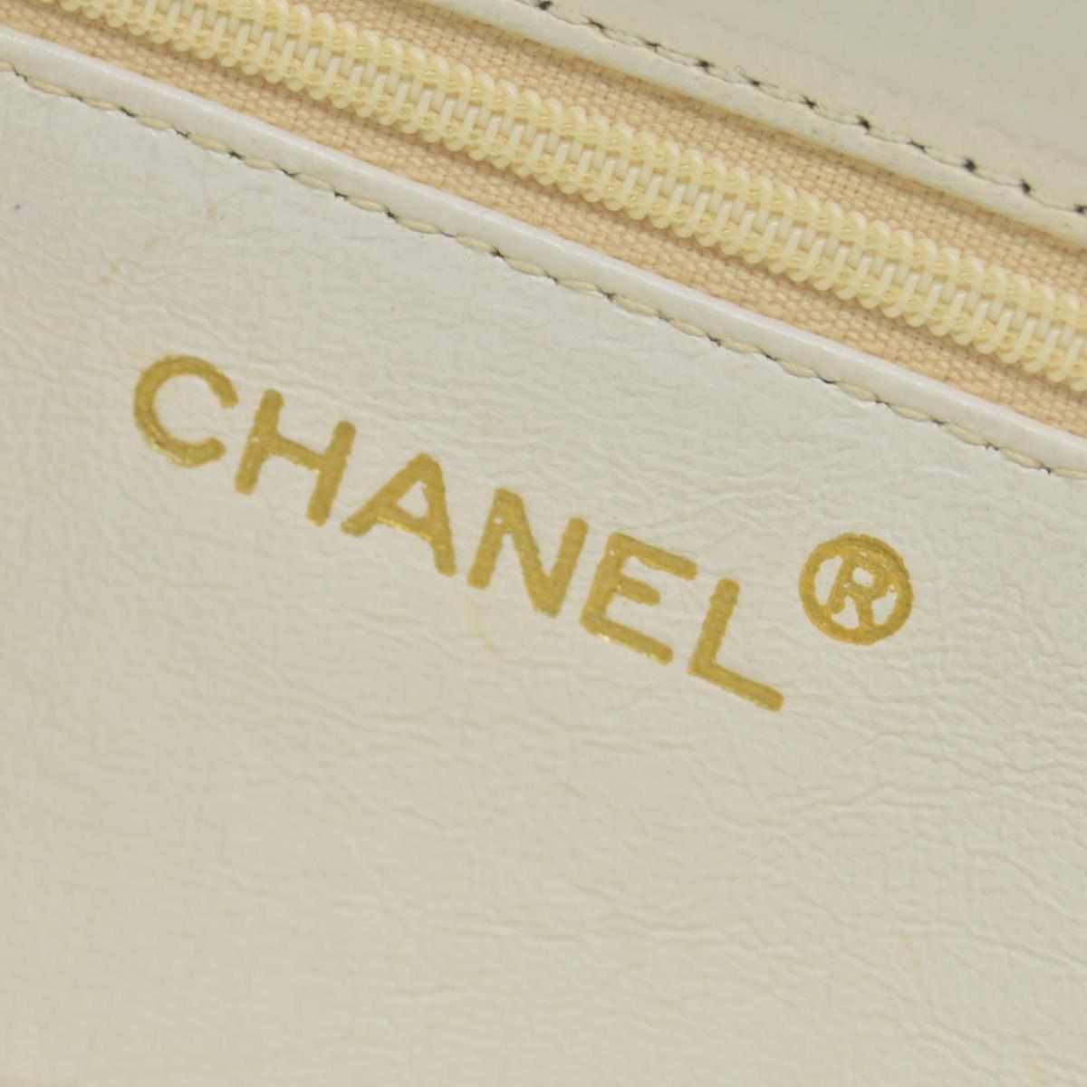 $3400 Chanel 1988 Tri-Border Lambskin Envelope Flap Bag