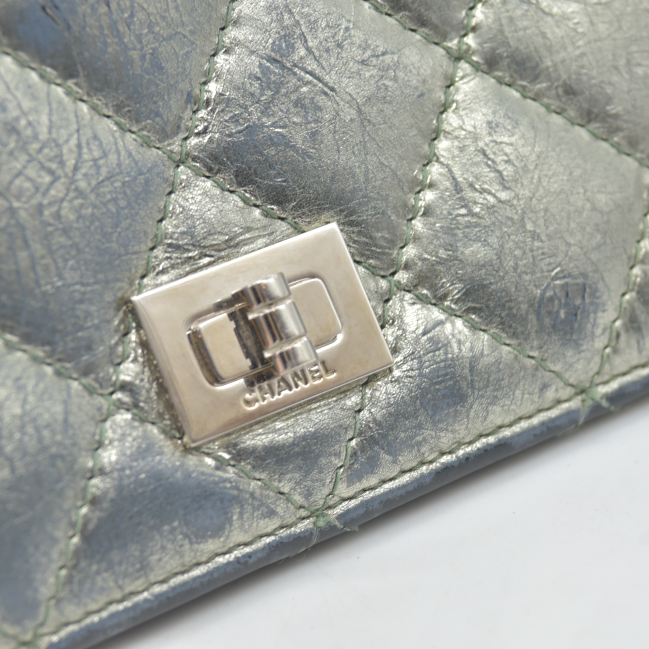 $950 2008 Chanel Lambskin Quilted 2.55 Flap Long Bifold Wallet Silver