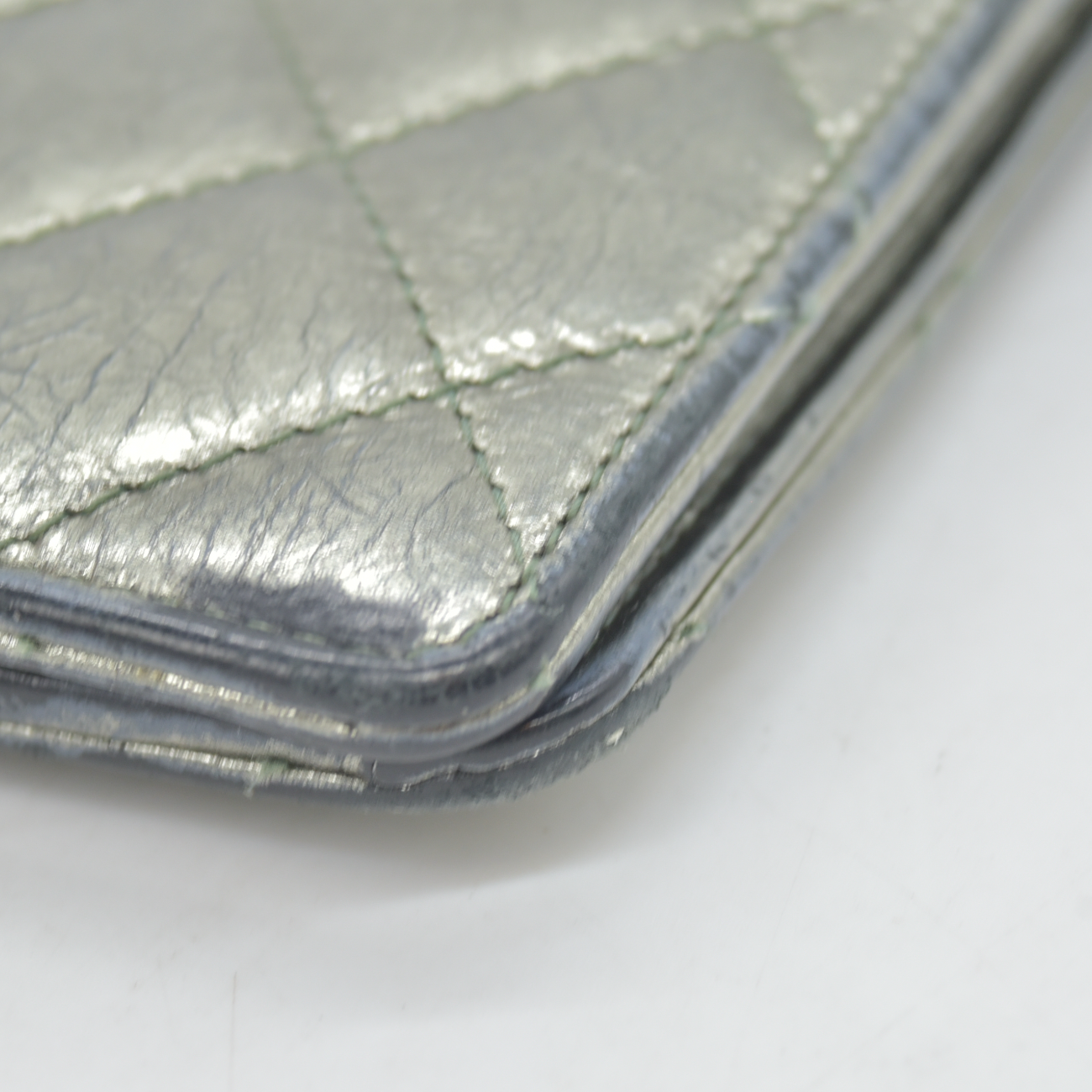 $950 2008 Chanel Lambskin Quilted 2.55 Flap Long Bifold Wallet Silver