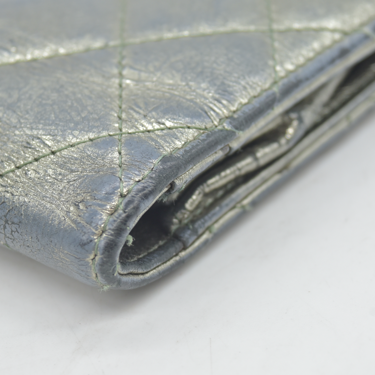 $950 2008 Chanel Lambskin Quilted 2.55 Flap Long Bifold Wallet Silver