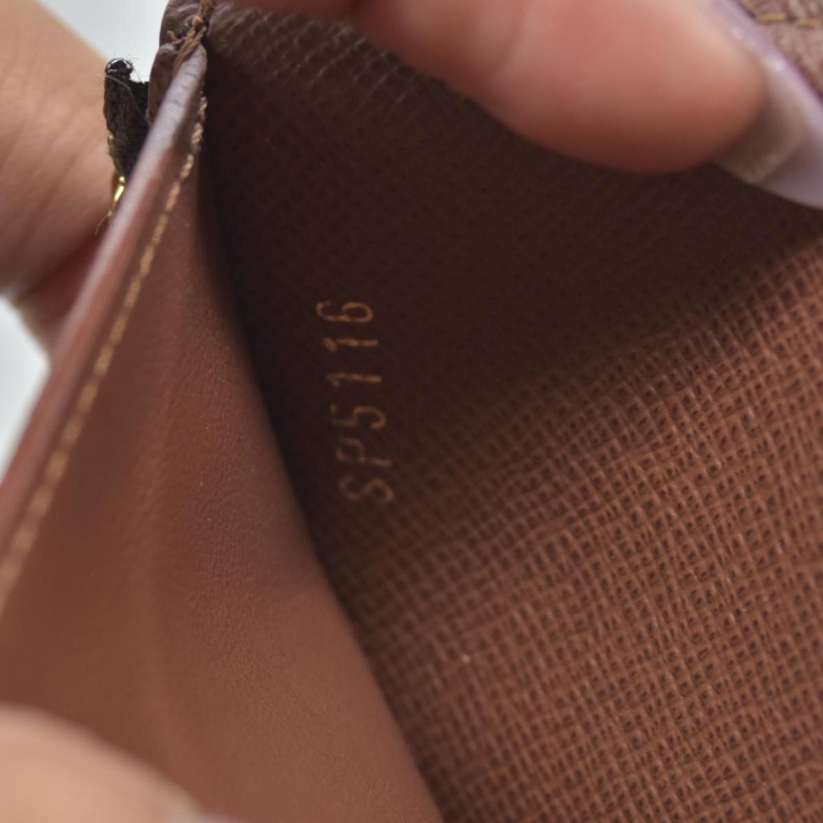 $605 2016 Louis Vuitton Monogram Victorine Tri-fold Wallet SP5116