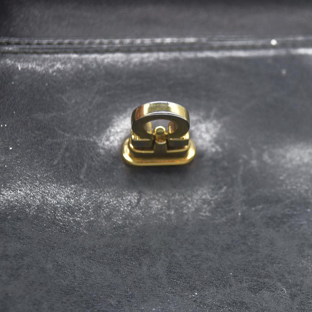 Salvatore Ferragamo Gancini Clip Leather Trifold Wallet Black