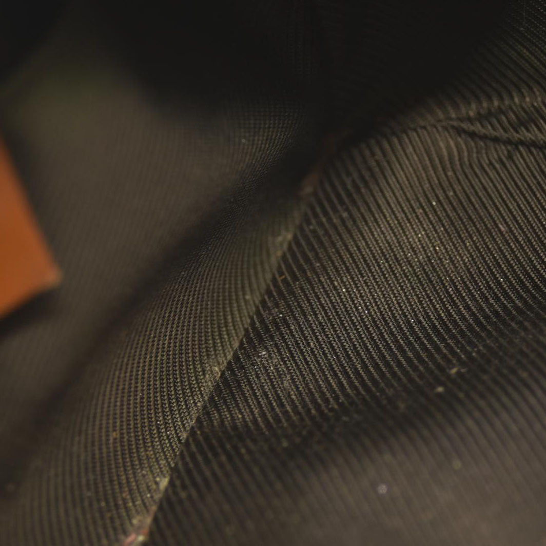 GUCCI GG Logo Shelly Canvas Cosmetic Pouch Bag