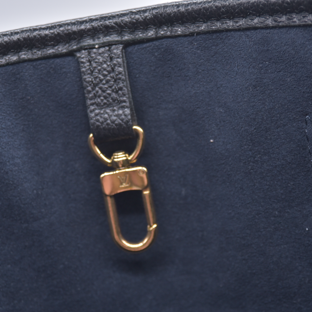 $2940 Louis Vuitton Empreinte Monogram Giant Neverfull MM Black