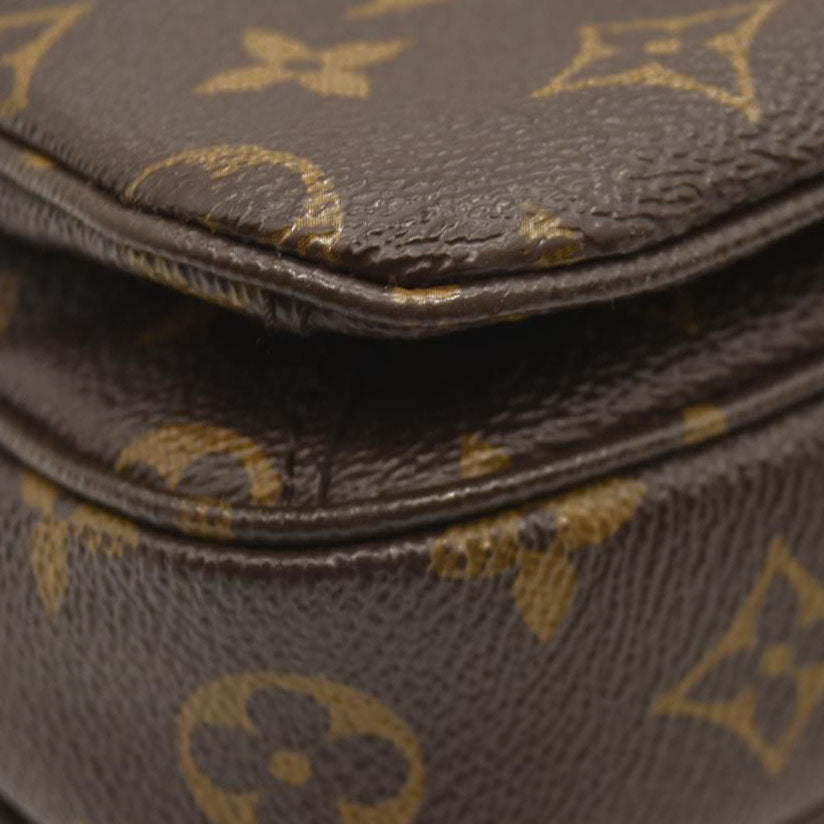 Louis Vuitton  Monogram Pochette Metis  SR0148