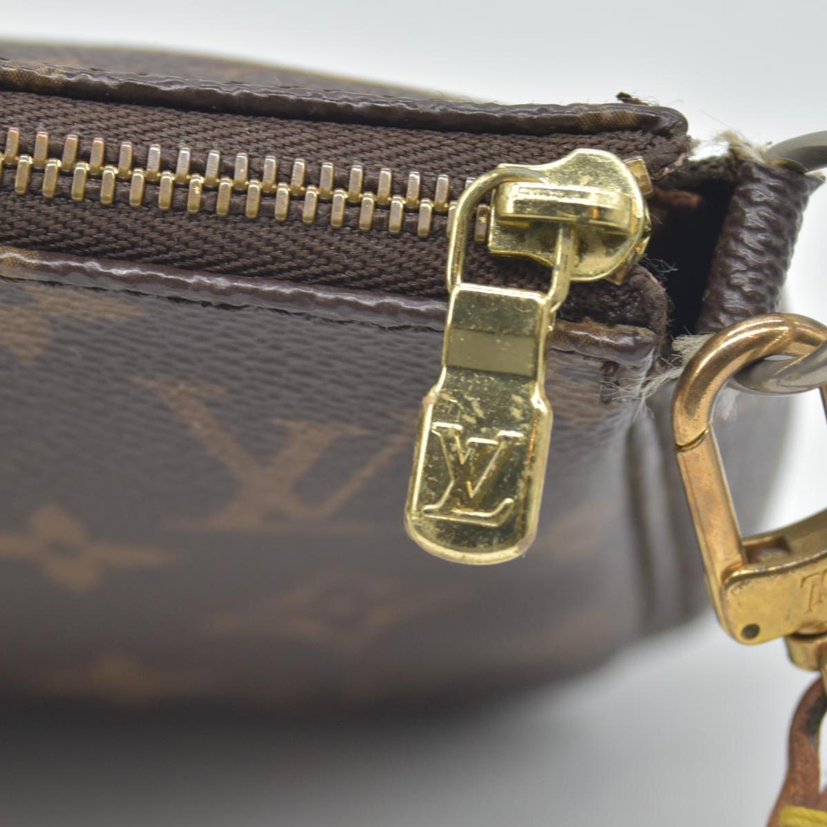 $1290 1998 Louis Vuitton LV Pochette Accessories Brown Monogram SL1918