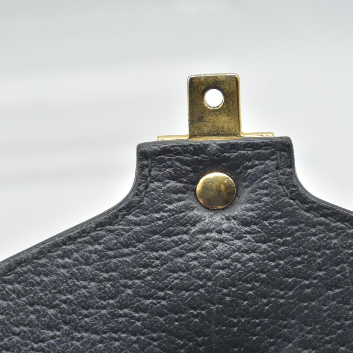 $2590 Gucci Calfskin Small Sylvie Shoulder Bag Black