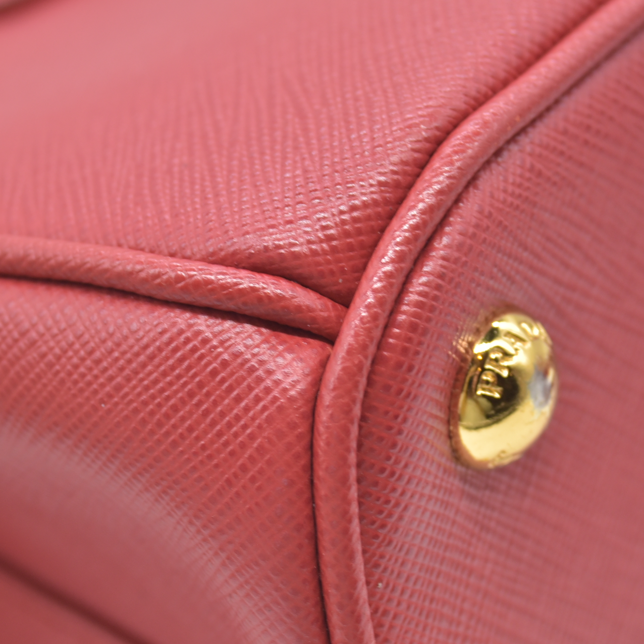 $4700 Prada Saffiano Mini Galleria Double Zip Tote Fuxia