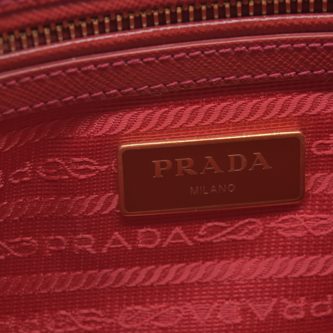 $4700 Prada Saffiano Mini Galleria Double Zip Tote Fuxia