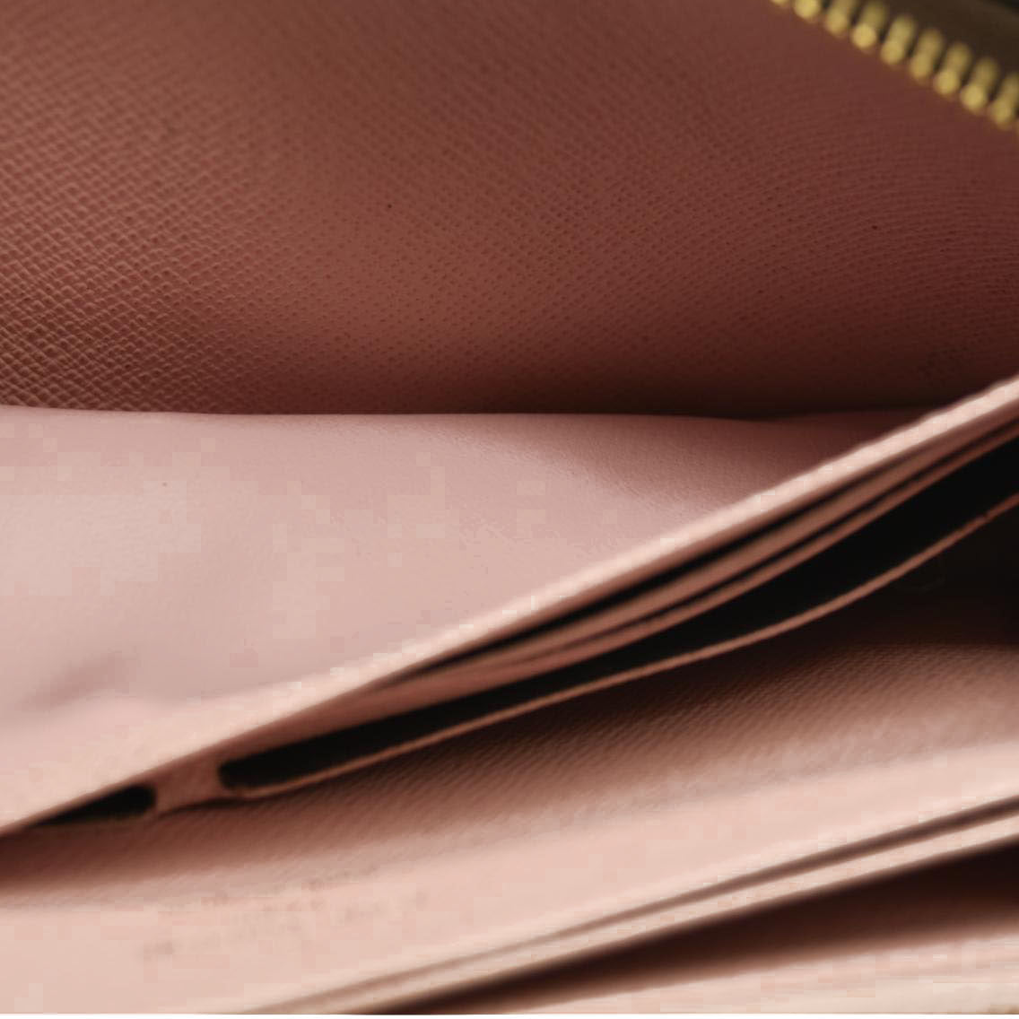 Louis Vuitton  Monogram Zippy Wallet Rose Ballerine UB3108