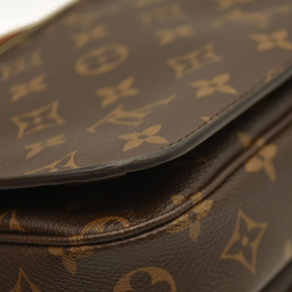 Louis Vuitton  Monogram Pochette Metis