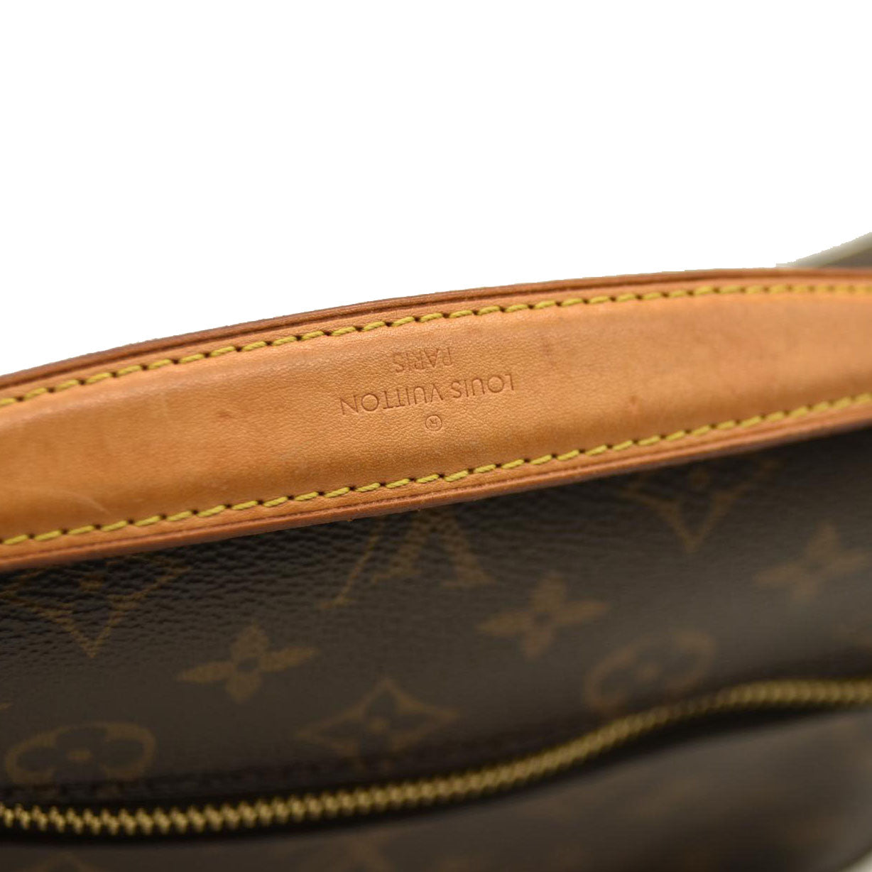 Louis Vuitton  Monogram Pochette Metis