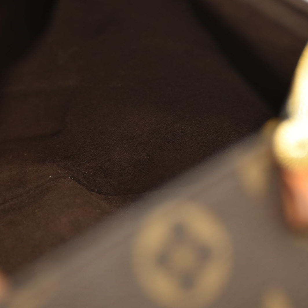 Louis Vuitton  Monogram Pochette Metis