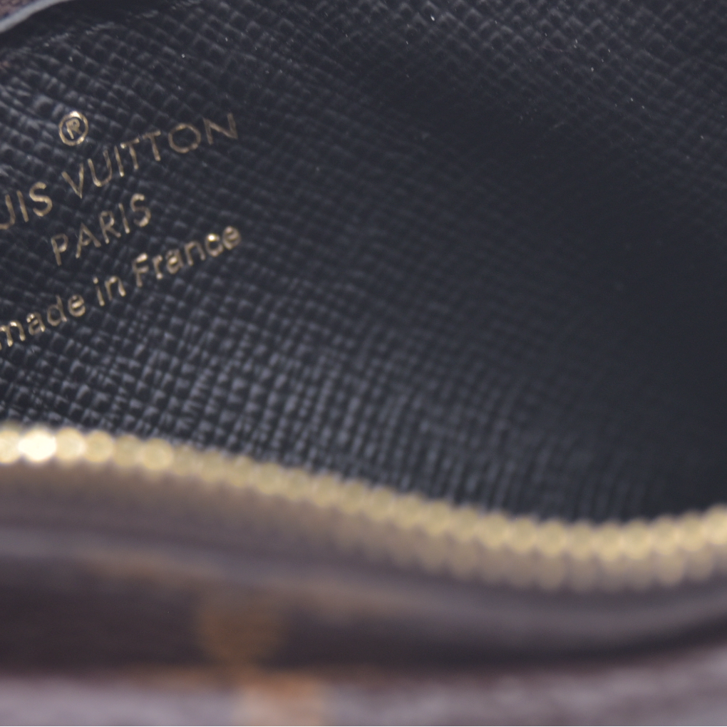 $695 Louis Vuitton Monogram Recto Verso Card Holder Black Black