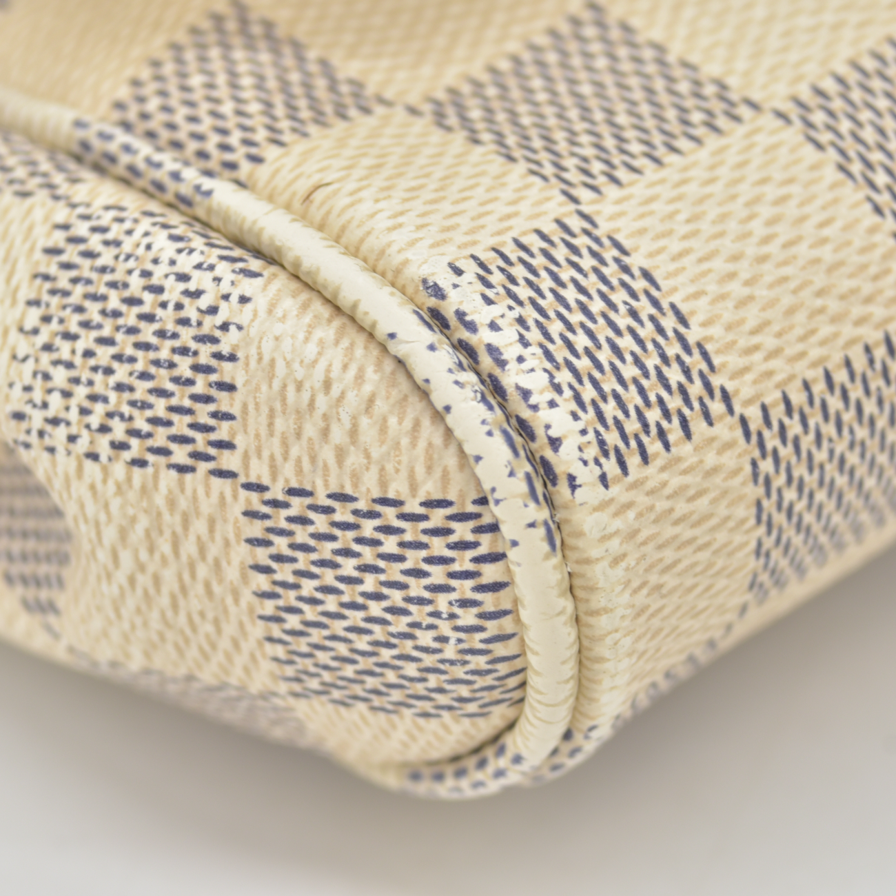 $1650 Louis Vuitton Damier Azur Favorite MM FL1134