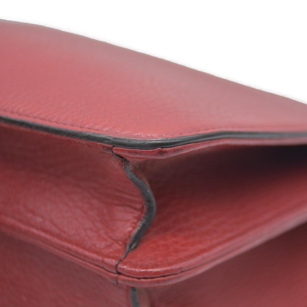 AUCTION $1550 Gucci  Dollar Calfskin Interlocking G Shoulder Bag Red