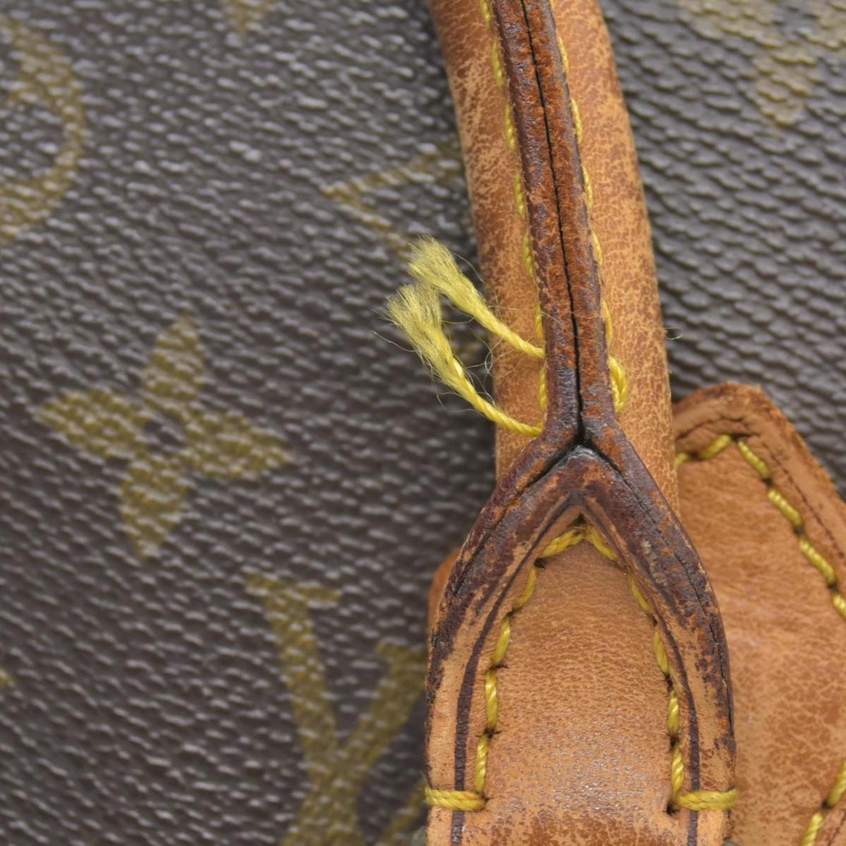 $1700 1985 Louis Vuitton Monogram Speedy 35 MB852