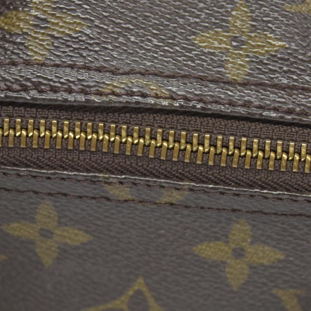 $1700 1985 Louis Vuitton Monogram Speedy 35 MB852