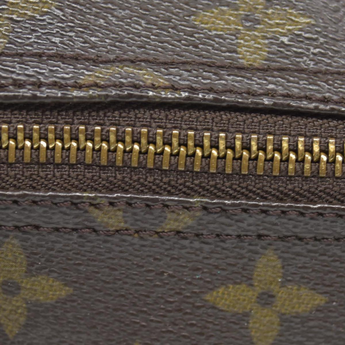 $1700 1985 Louis Vuitton Monogram Speedy 35 MB852