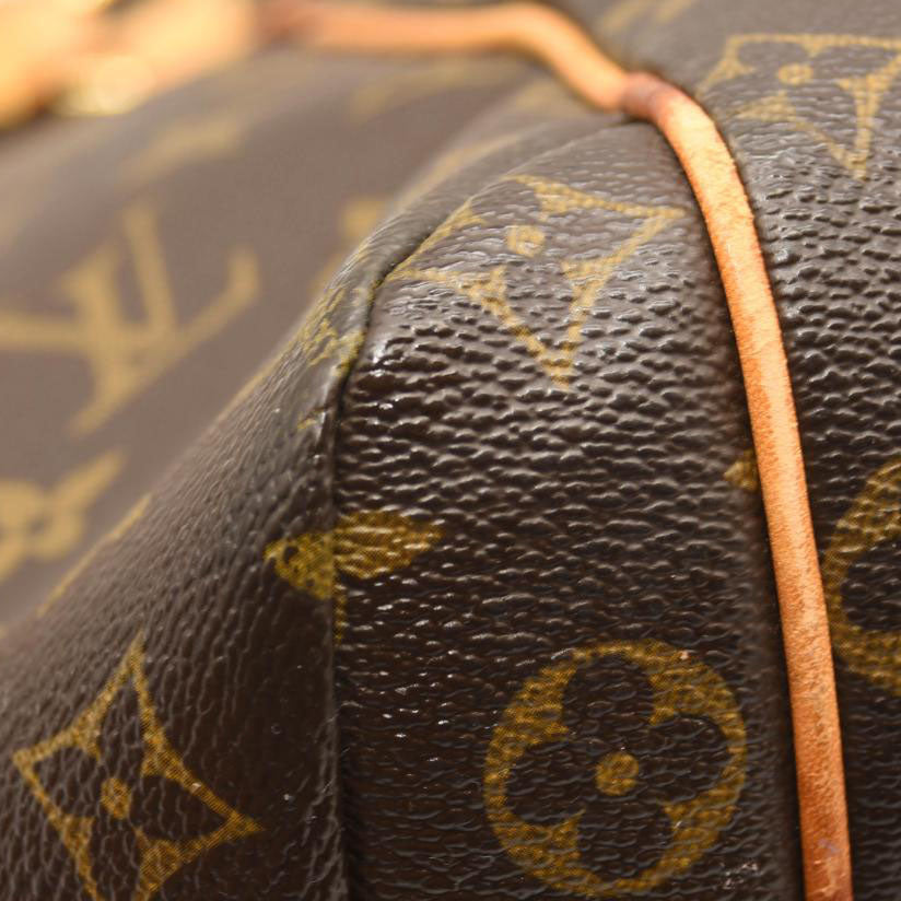 LOUIS VUITTON Monogram Totally MM