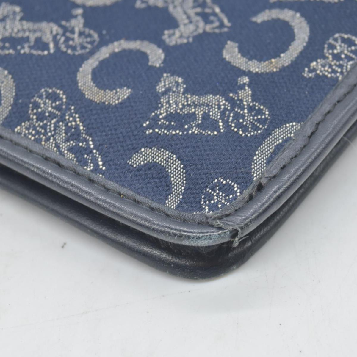 $550 Céline Vintage Monogram Clutch Navy & White – Consignment