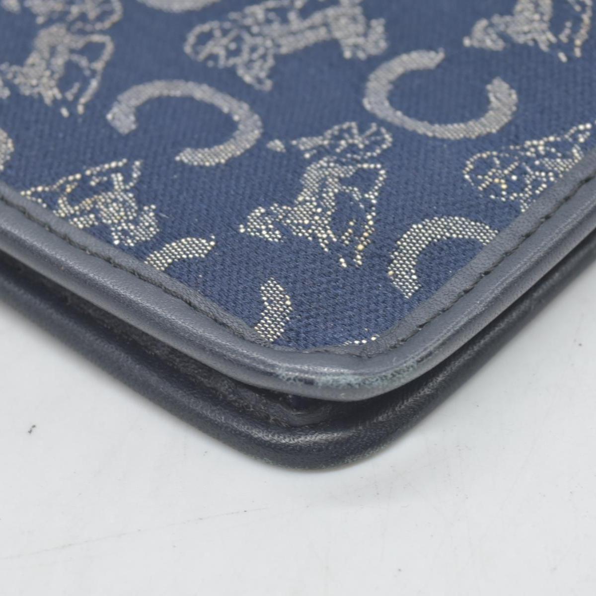 $550 Céline Vintage Monogram Clutch Navy & White – Consignment
