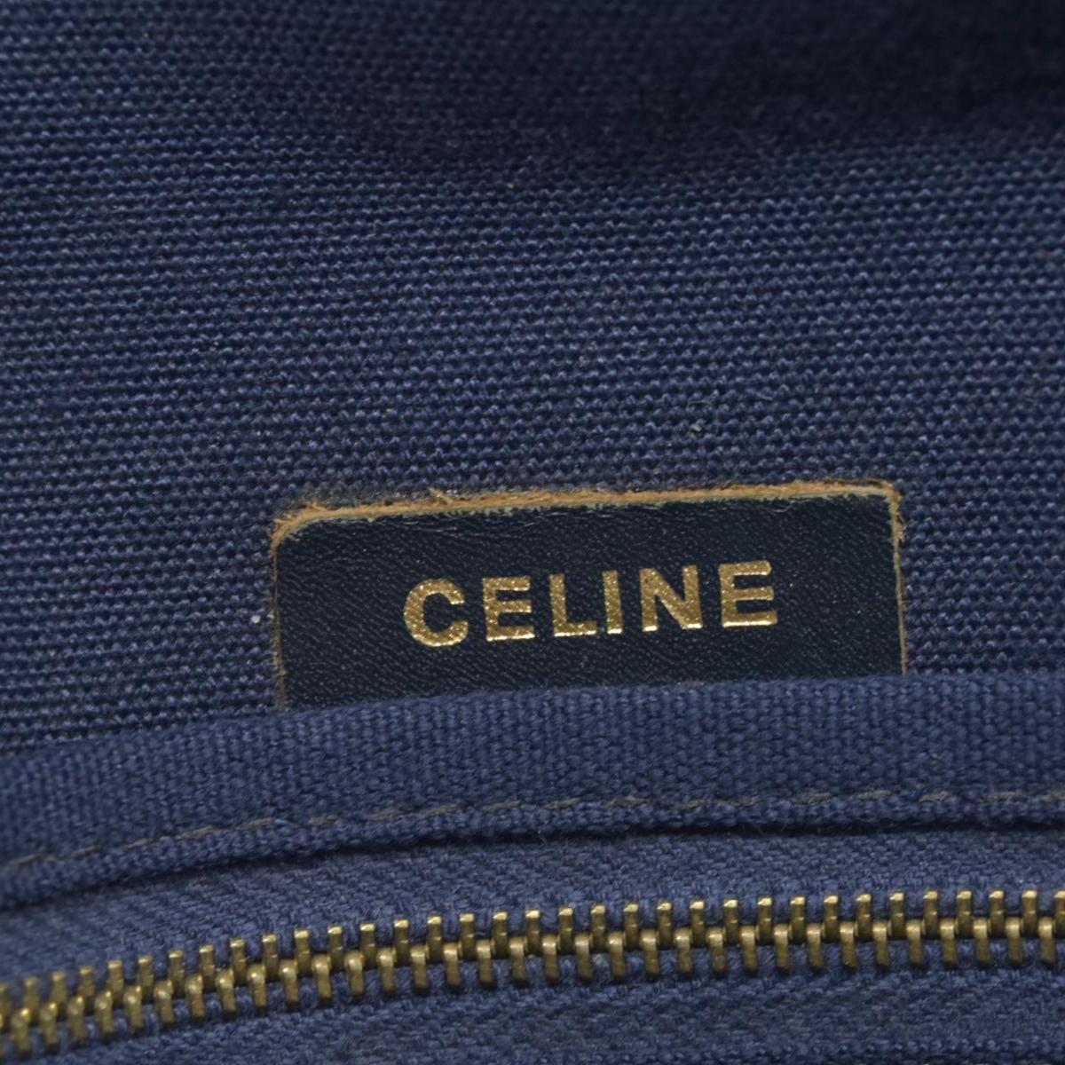 $550 Céline Vintage Monogram Clutch Navy & White – Consignment