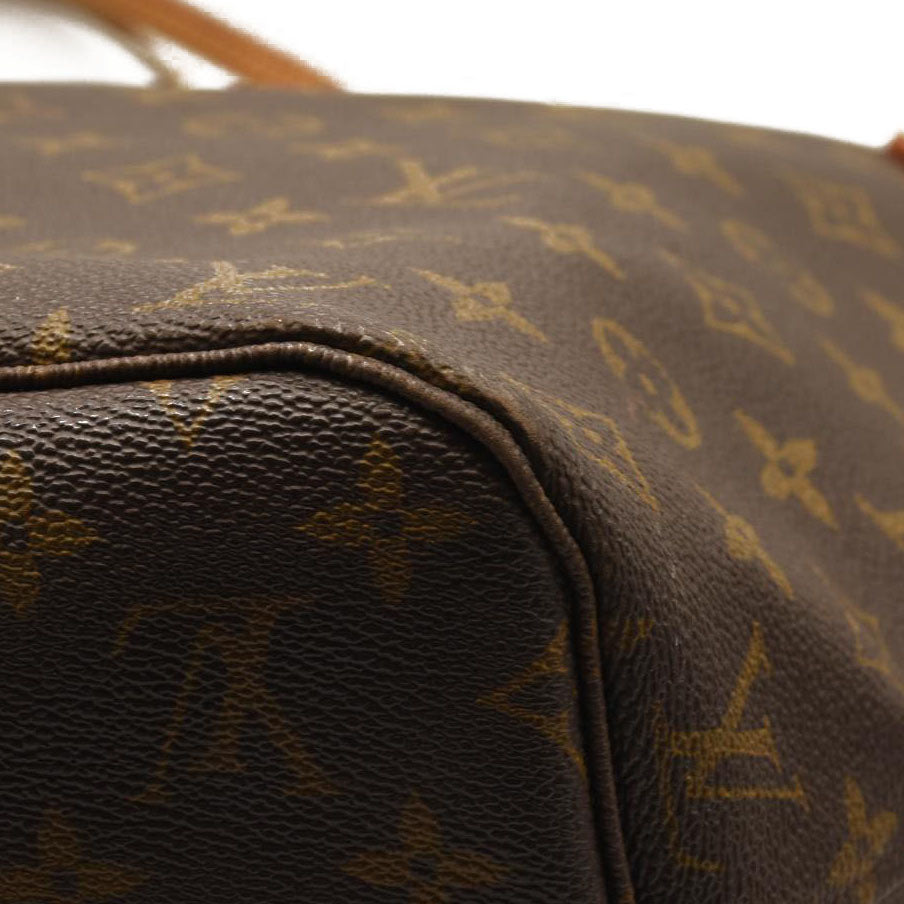 LOUIS VUITTON Monogram Neverfull MM Tote