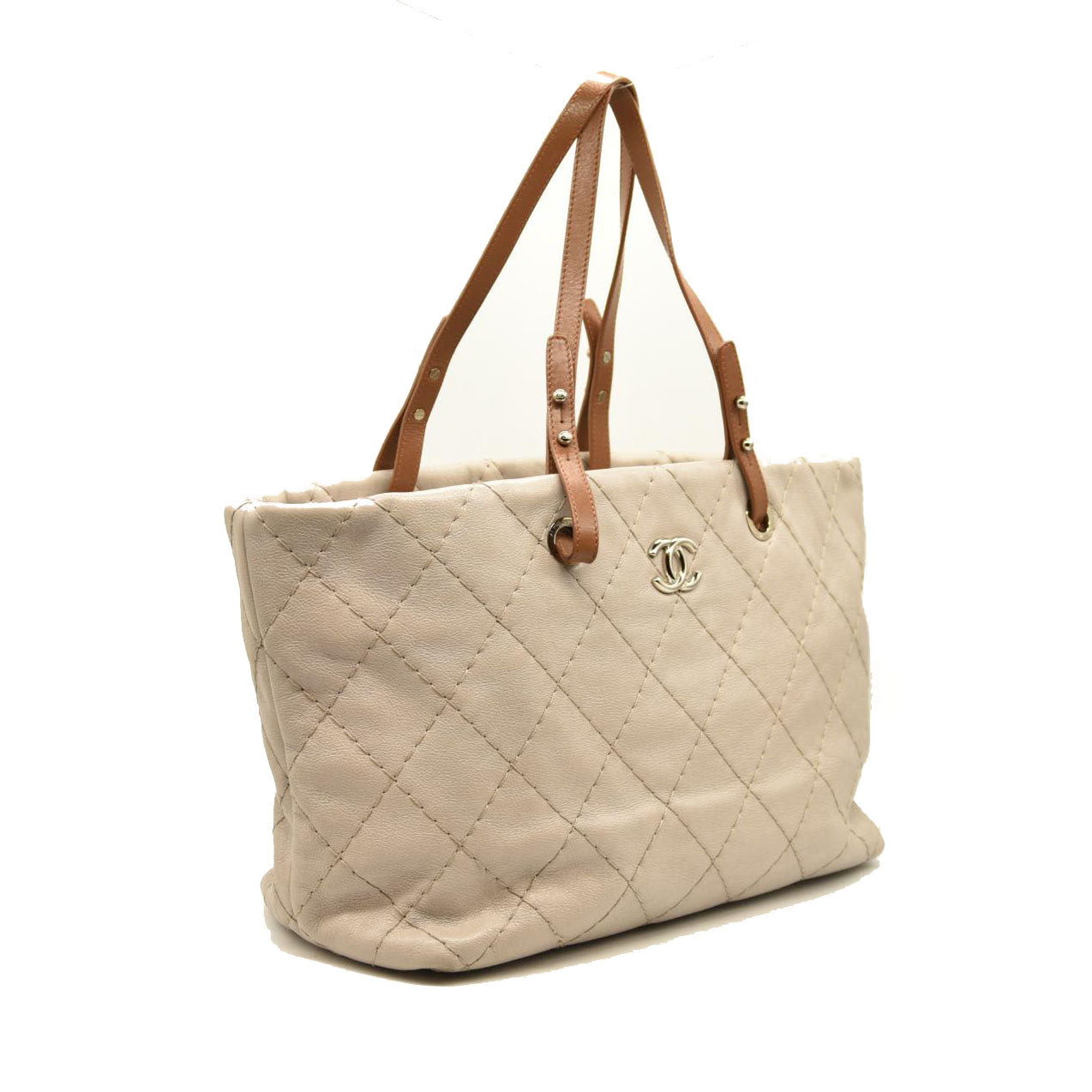 CHANEL Glazed Calfskin Large On The Road Tote Beige 15*