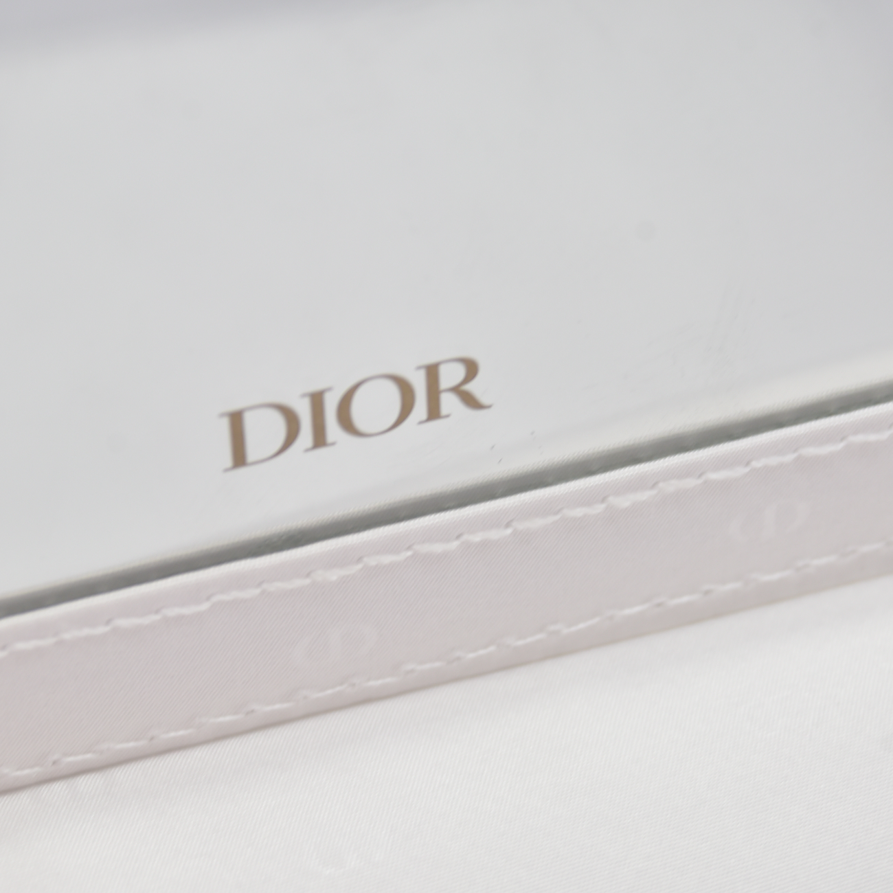 Christian Dior Beauty Vanity Set – Limited Gift Collection