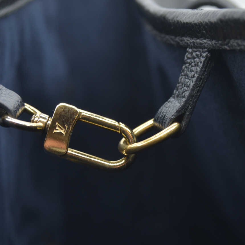 $2940 Louis Vuitton LV Monogram Neverfull  MM Empreinte Black Tote