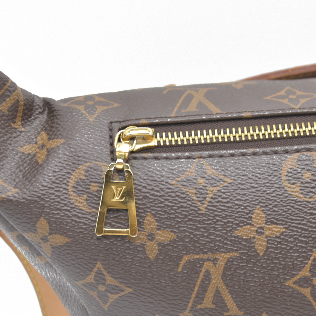 $1960 Louis Vuitton LV Monogram Bumbag TJ4200 2020