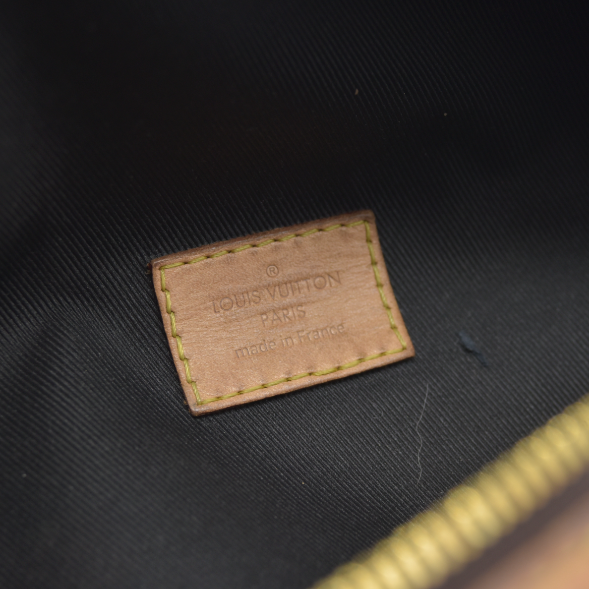 $1960 Louis Vuitton LV Monogram Bumbag TJ4200 2020