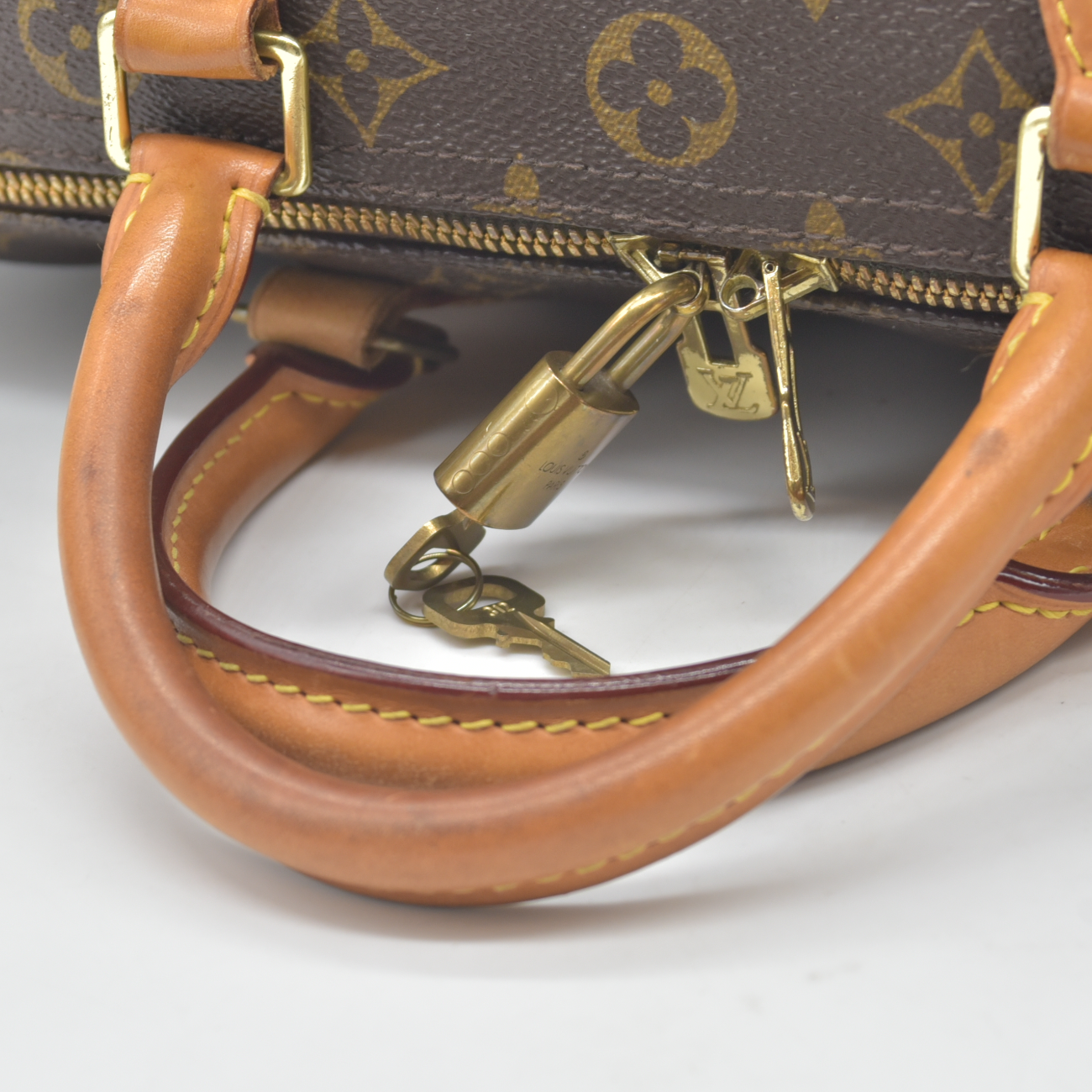 $1980 2015 Louis Vuitton  LV Monogram Speedy Bandouliere 30 SD2155
