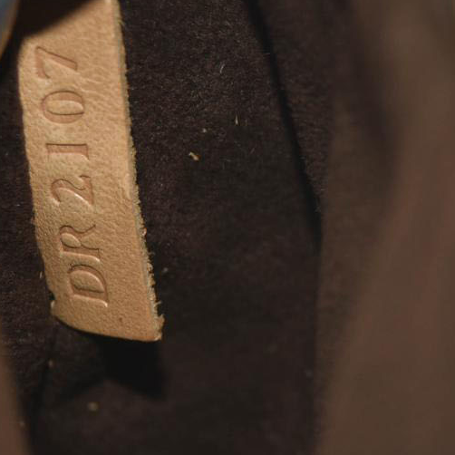 DR2107 USED LOUIS VUITTON Monogram Pochette Metis