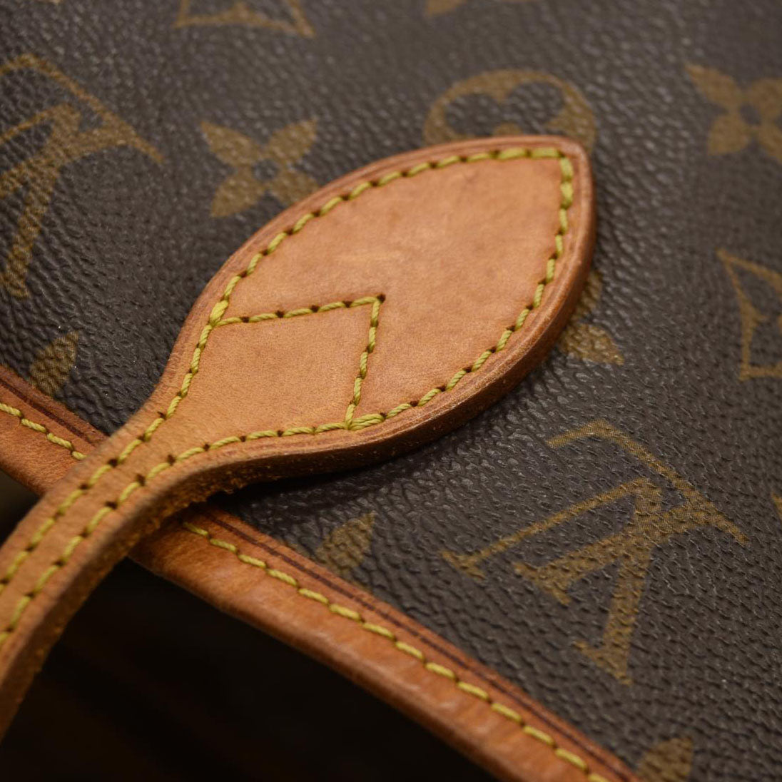 Louis Vuitton  Monogram Neverfull MM