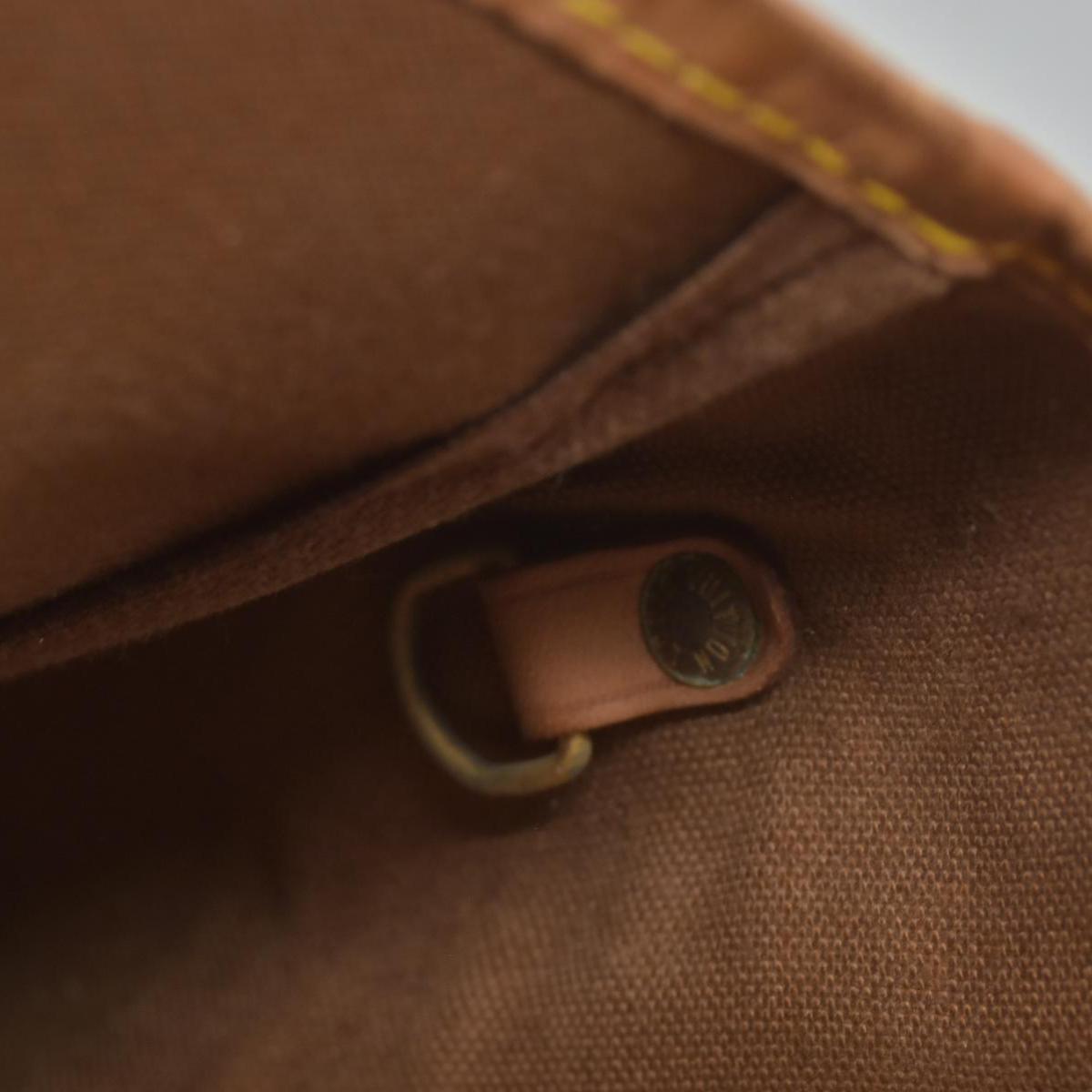 $1550 1992 Louis Vuitton Monogram Sac Gibeciere GM AR0992