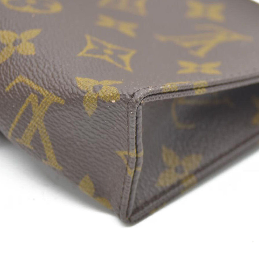 Louis Vuitton Monogram Poche Toilette 15 Cosmetic Pouch TH0935
