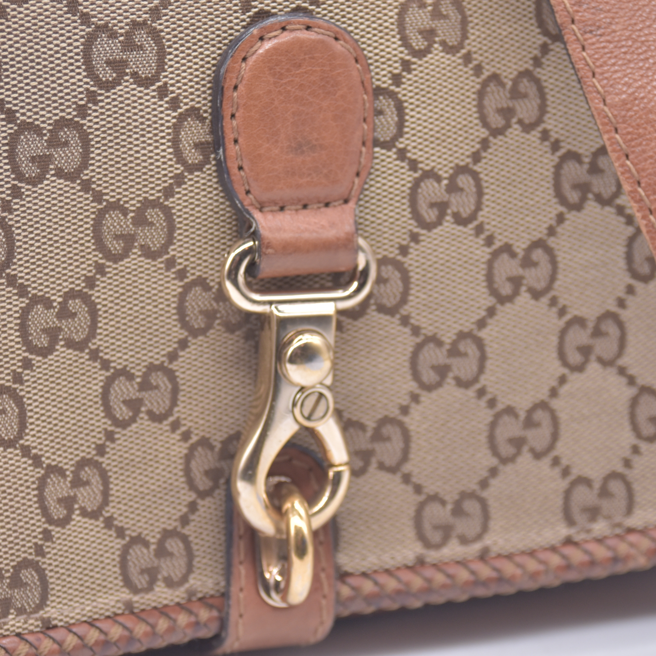 $1890 GUCCI Marrakech Messenger Bag GG Canvas Medium