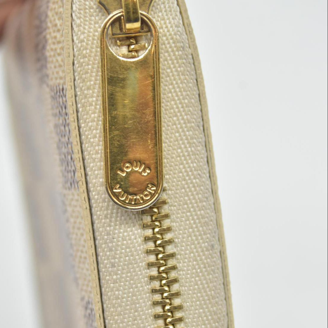 $560 2017 Louis Vuitton Damier Azur Zippy Zip Coin Purse Wallet White SN1117
