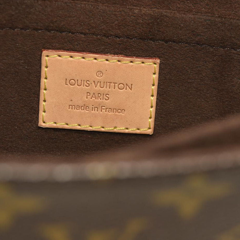 Louis Vuitton  Monogram Pochette Metis DR0150