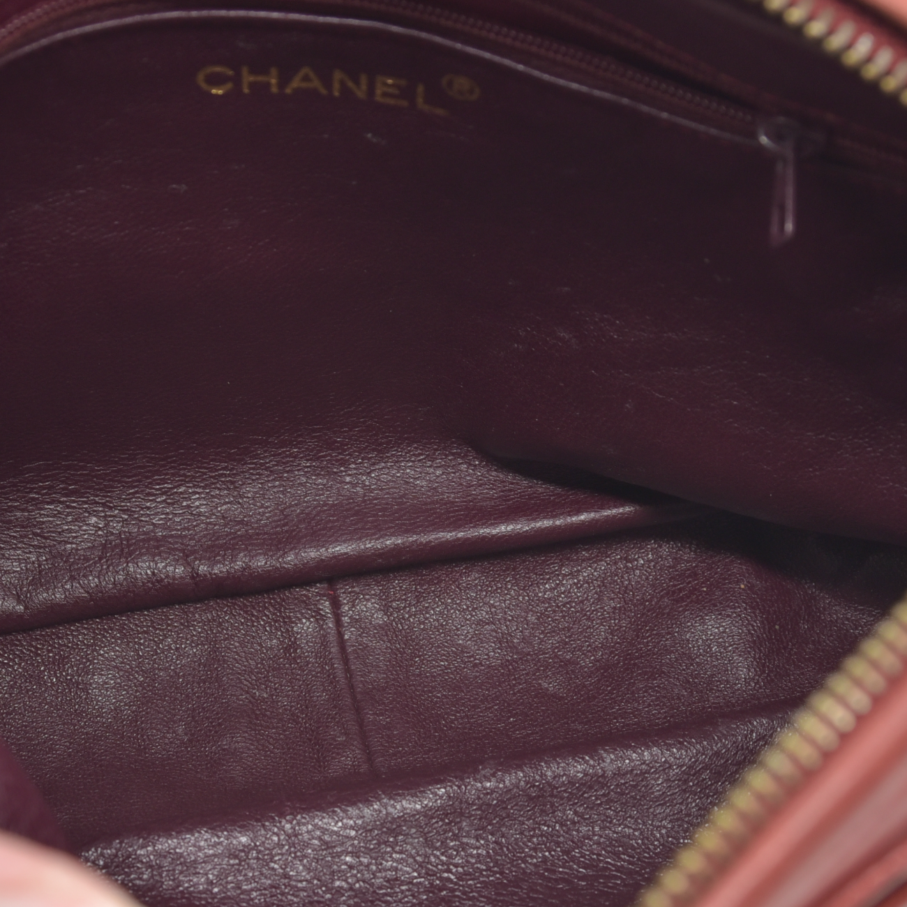 $3850 1986-1988 Chanel Red Lambskin Tassel CC Fringe Camera Bag