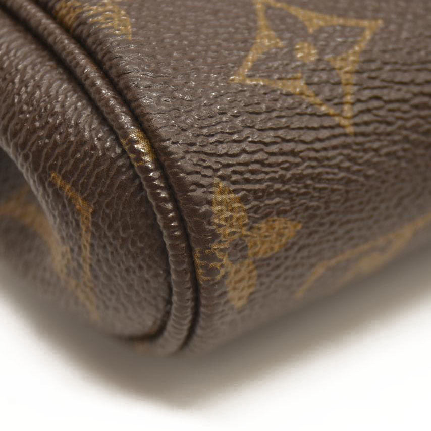 Louis Vuitton Monogram Favorite PM France Crossbody