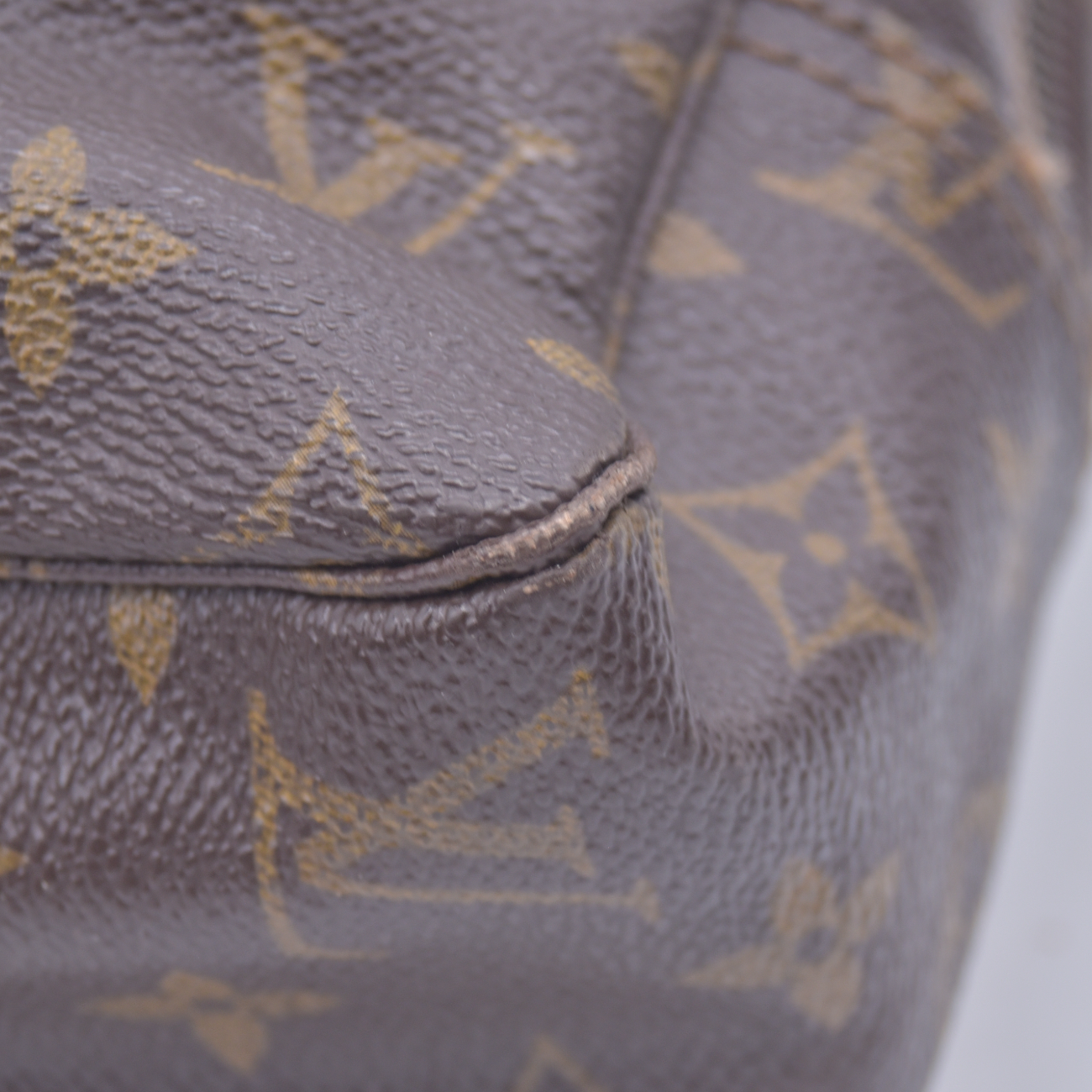 $600 1983 LOUIS VUITTON Monogram Trousse Toilette 28 Clutch Bag 831