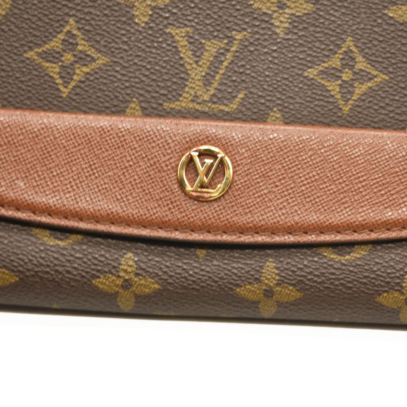 LOUIS VUITTON Monogram Pochette Bordeaux  VI0931