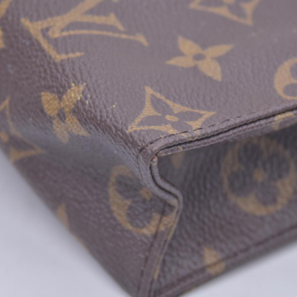 $760 1988 LOUIS VUITTON Monogram Toiletry Pouch 26 883TH
